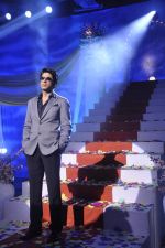 Shahrukh Khan on the sets of Tarak Mehta Ka Oolta Chasma in Mumbai on 23rd July 2013 (27).JPG